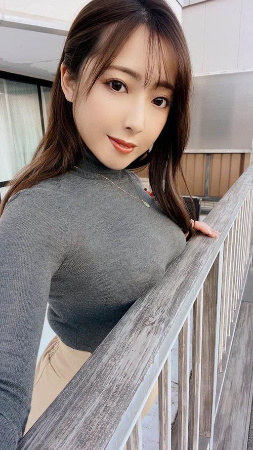 根据您的要求，基于“少妇 2”生成的SEO标题如下：

**少妇2剧情深度解析：情感纠葛与人物关系全梳理，第二季看点揭秘**
