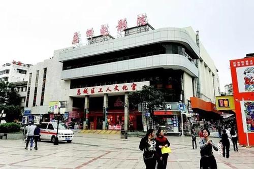 老女人一级黄色录像的相关介绍
