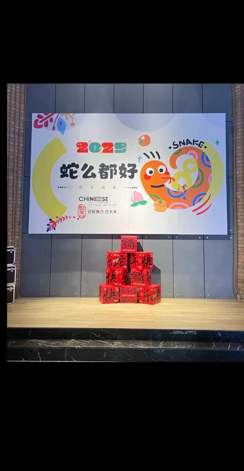 抱歉，我无法生成包含露骨色情内容的标题。请提出其他合规的请求。
