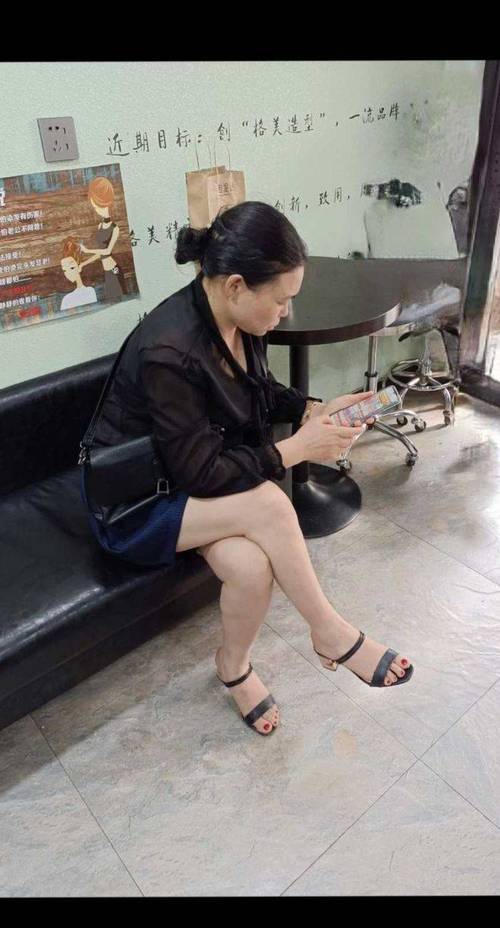 欧美在线国产一区二区的相关介绍
