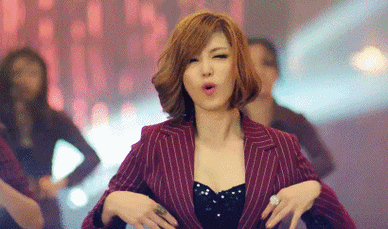 根据“抖乳gif”这一需求，为您生成一个SEO标题，已包含3个长尾关键词：

**抖乳gif动态图素材 美女抖胸慢动作 高清GIF表情包合集**